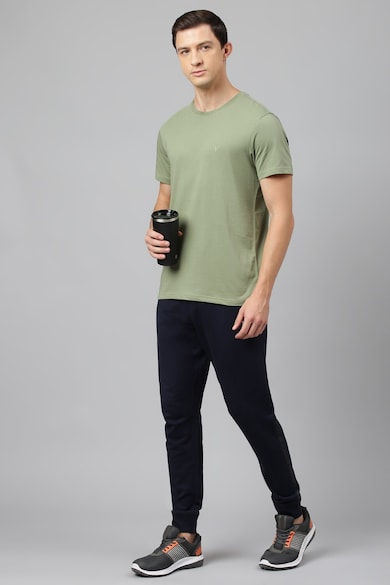 Buy Men Green Solid Crew Neck T-Shirts Online - 928749 | Van Heusen